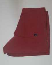 NWT HORNY TOAD Merlot Flat