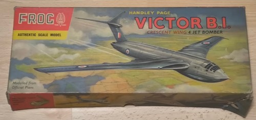 Frog handley page - page, victor