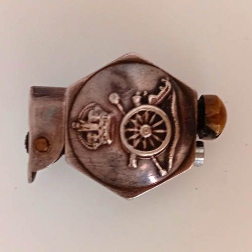 Vintage trenchart lighter with - trenchart,