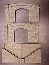 Peco N Gauge NB33 Single Track Stone Bridge Sides with Wing Walls (K223)