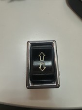 Alfa Romeo Montreal Window