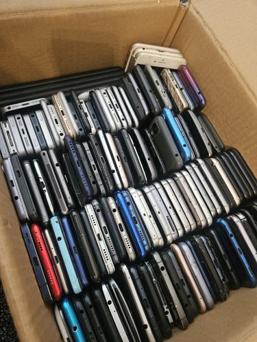 Job lot 125 iphones - job,