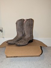 Ariat Round Up Remuda Western Boots in colour Brown Bomber