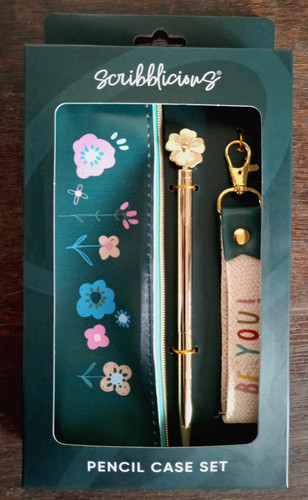 Green pencil case - green, black