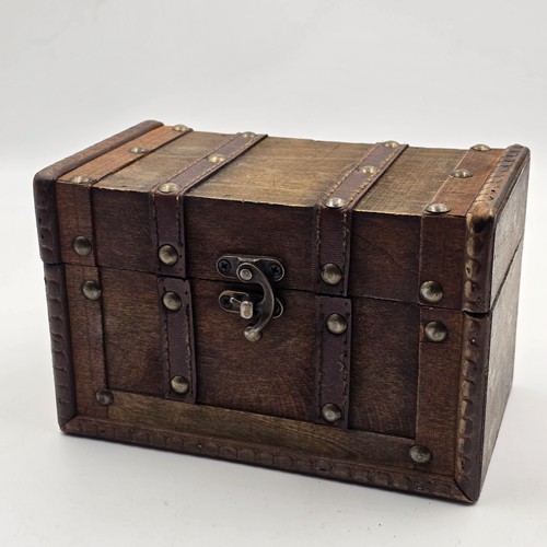 Vintage wooden box - with, hinged