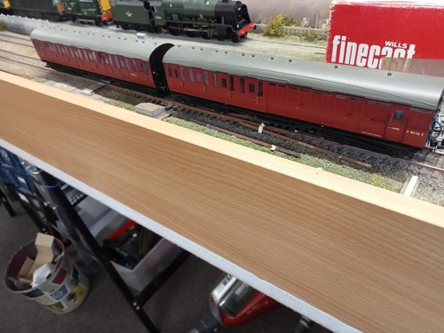 Hornby suburban coaches - hornby,