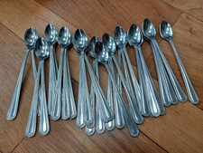 33x Long Sundae/Desserts Spoons. Stainless Steel.Catering/Hospitality/Restaurant