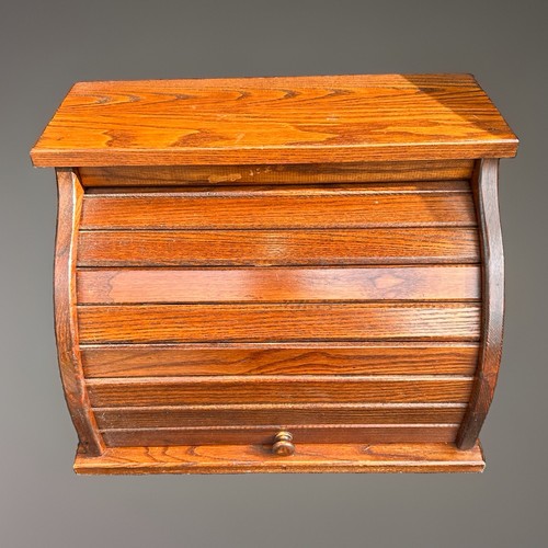 Vintage wooden roll top - roll,