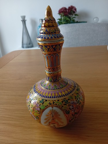 Oriental thai benjarong - benjarong, gold