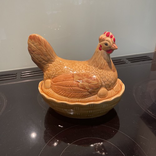 Vintage sadler pottery chicken - vintage,