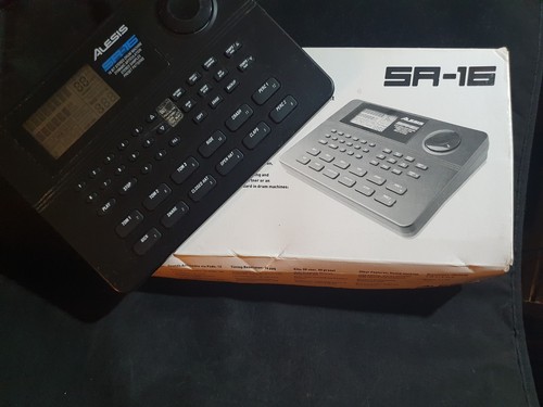 Alesis drum machine - sr-16,