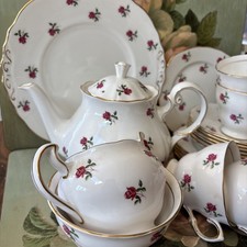Colclough fragrance piece - fragrance,
