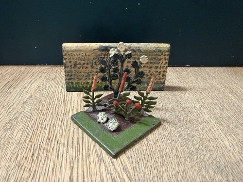 Britains rare flower garden - rare,