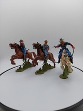 BRITAINS 4 x AMERICAN WILD