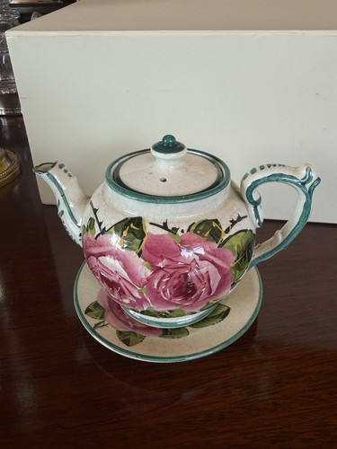 Victorian wemmys small tea - wemmys, pot