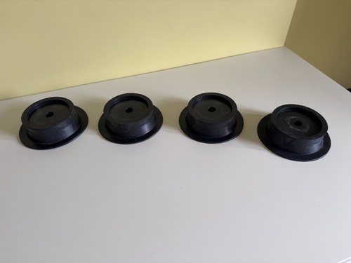 Caravan jack pads - x,