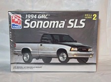 AMT 1994 GMC Sonoma SLS 1/25