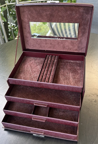 Vintage jewelry box case - vintage,
