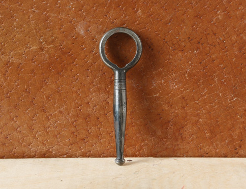 Antique barrel key turn - key, turn-off
