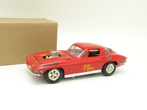 Amt ertl plastic model - ertl, kit