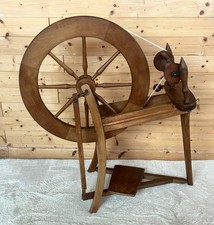 Vintage Traditional Walnut Large Single Treadle Saxony Spinning Wheel