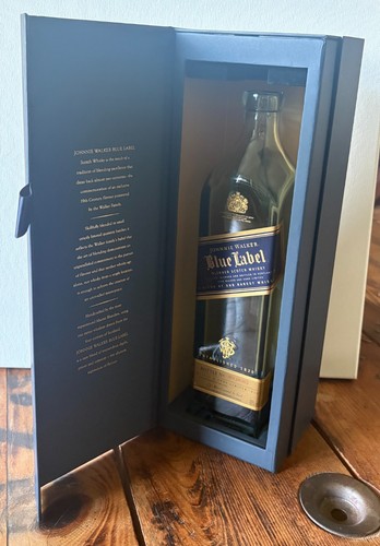 Johnnie walker blue - johnnie,