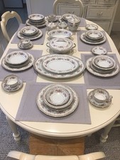 Noritake Bone China Japan 5317 Somerset Dinner Set