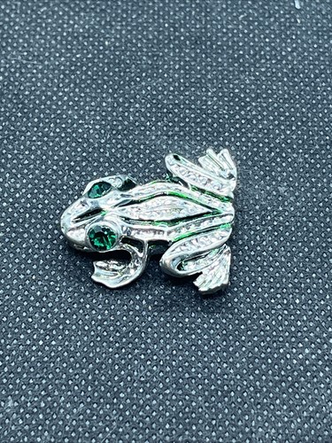 Frog brooch pin silver tone - pin,