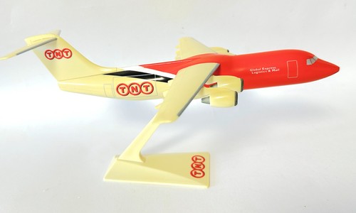 Bae 146 300 - 146-300, tnt