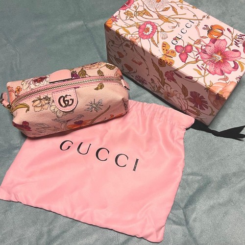 Gucci marmont floral pouch - gucci, gg