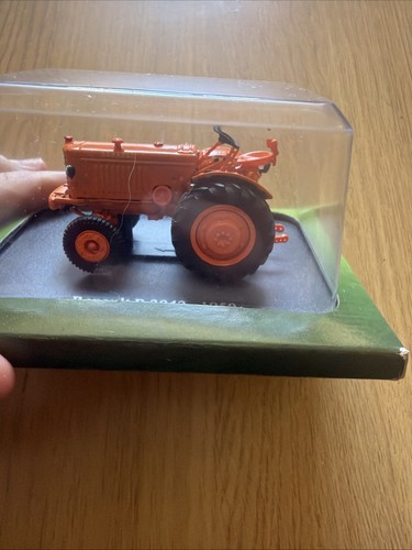Renault 3042 model tractor - renault,