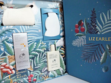 Liz Earle Gift Set Superskin