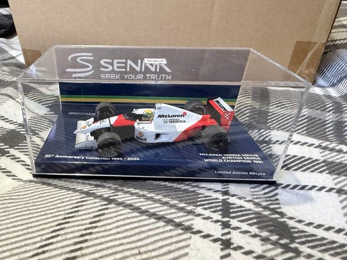 Minichamps mclaren mp4 6 - 1/43,