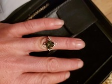 9ct Gold Diamond And Moldavite Glass Ring 3.4 g Size L