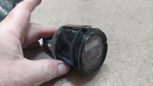 Curtis 802r battery discharge - battery,