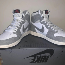 BRAND NEW - Nike Air Jordan 1