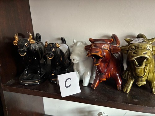 Clearance lots cow creamers - lots,,