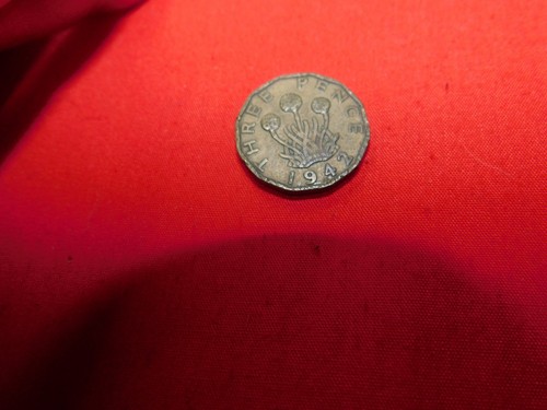 Collectable three pence - 3d,