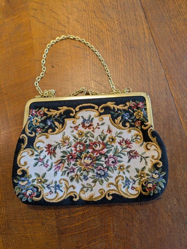 Small vintage handbag with