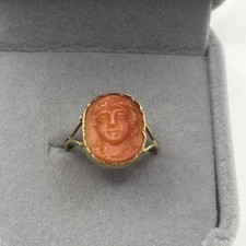 Antique 14ct Yw gold Carved
