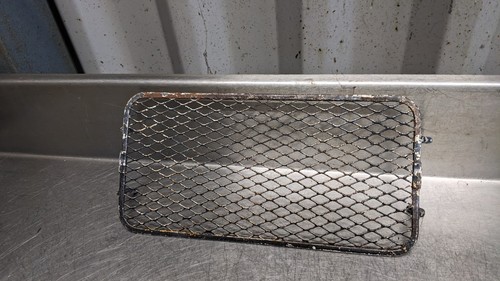 Suzuki gsf600 oil cooler guard - suzuki,
