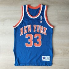 Vintage 90s New York Knicks Basketball Jersey 33 Ewing Champion NBA S
