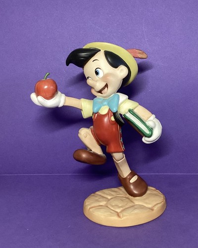 Walt disney classics - walt,