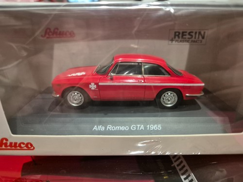 Schuco spark alfa romeo - spark, 1.43