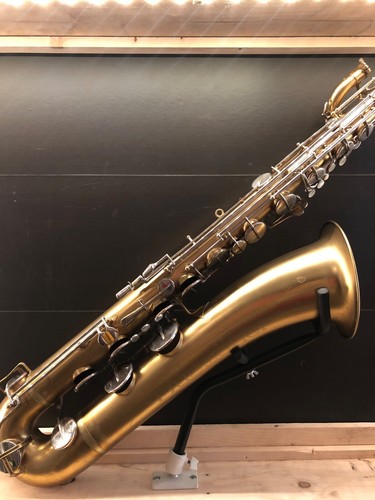 Baritone saxophone buescher - baritone,