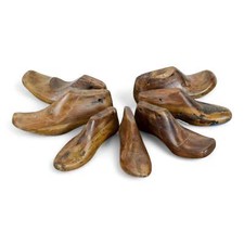 Set vintage wooden - of, shoe