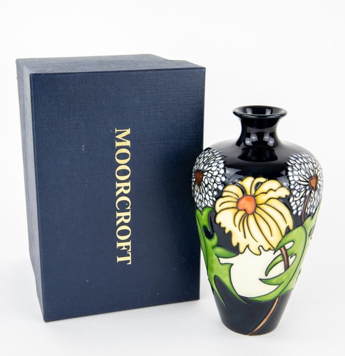 Moorcroft pottery daisy may - moorcroft, 'daisy