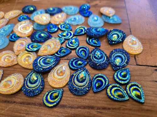 Plus pieces peacock - plus,