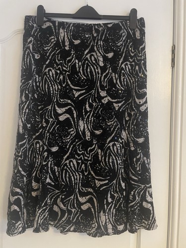 Saloos ladies size large - ladies,