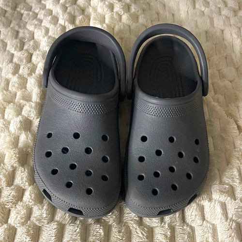 Crocs classic clog sandals - crocs,